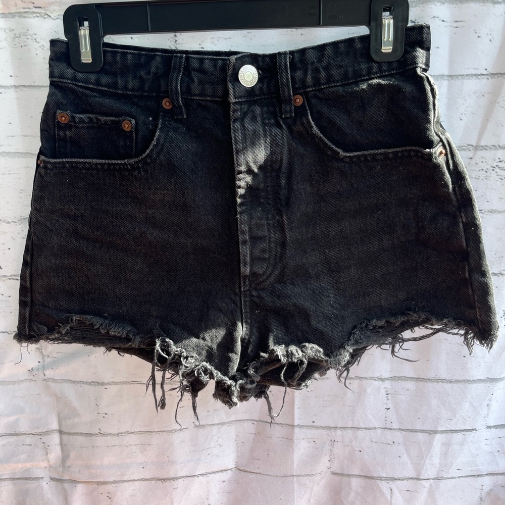 ZARA Black Denim Shorts | Size 4